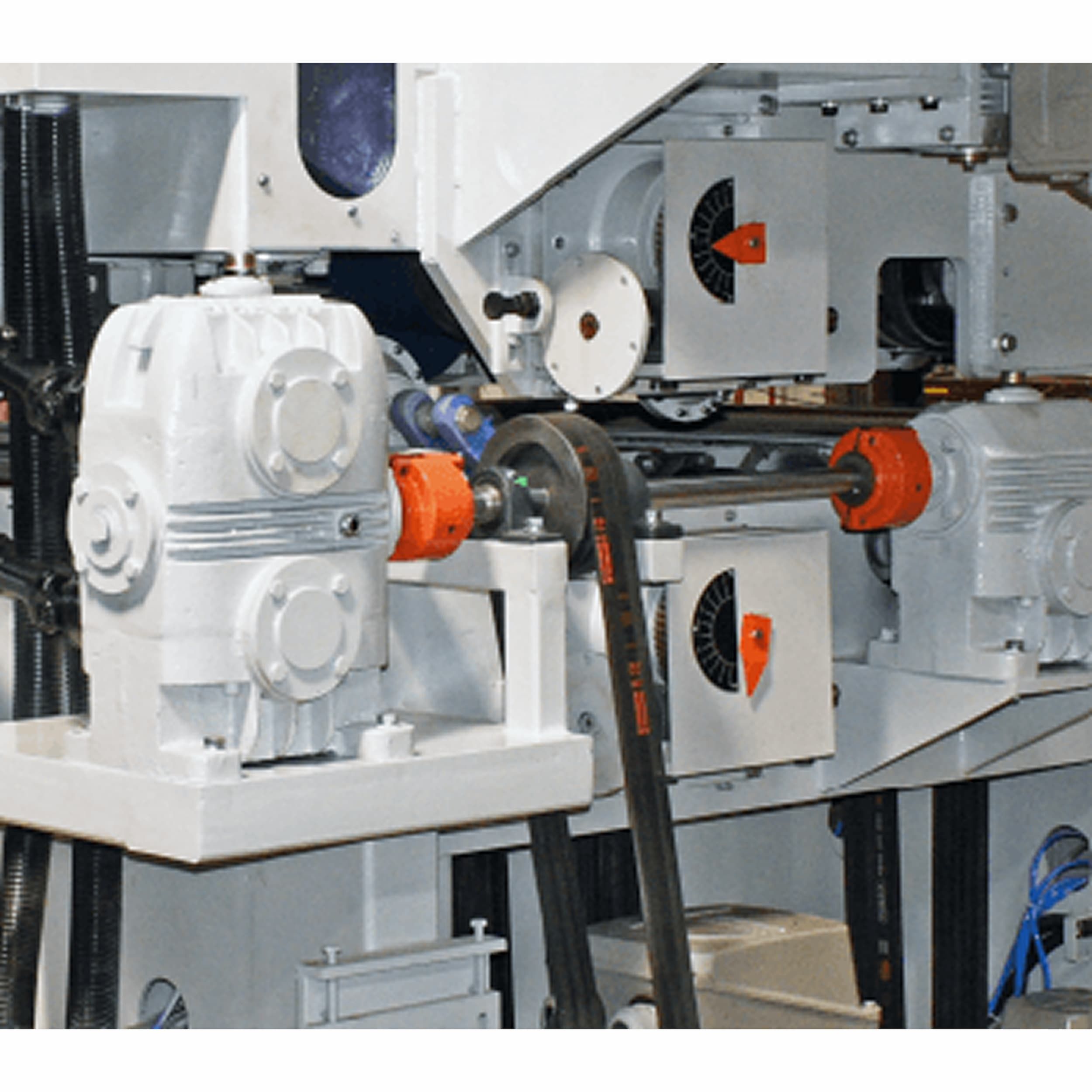 Heavy Duty Both Side Calibrating and Sanding Machine - Image 4